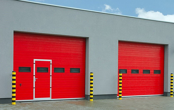 Противопожарные ангарные подъемные красные ворота