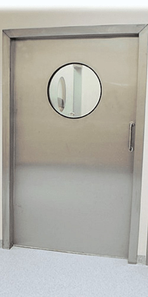 Огнестойкая дверь беспороговая для ресторана